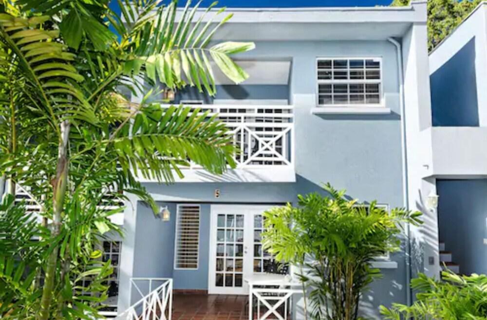 The Palms Resort Saint James Esterno foto