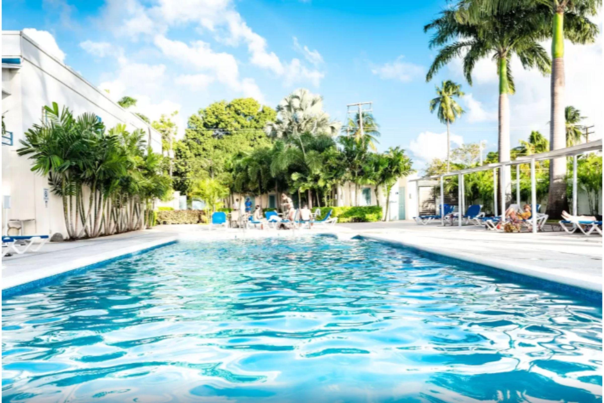 The Palms Resort Saint James Esterno foto