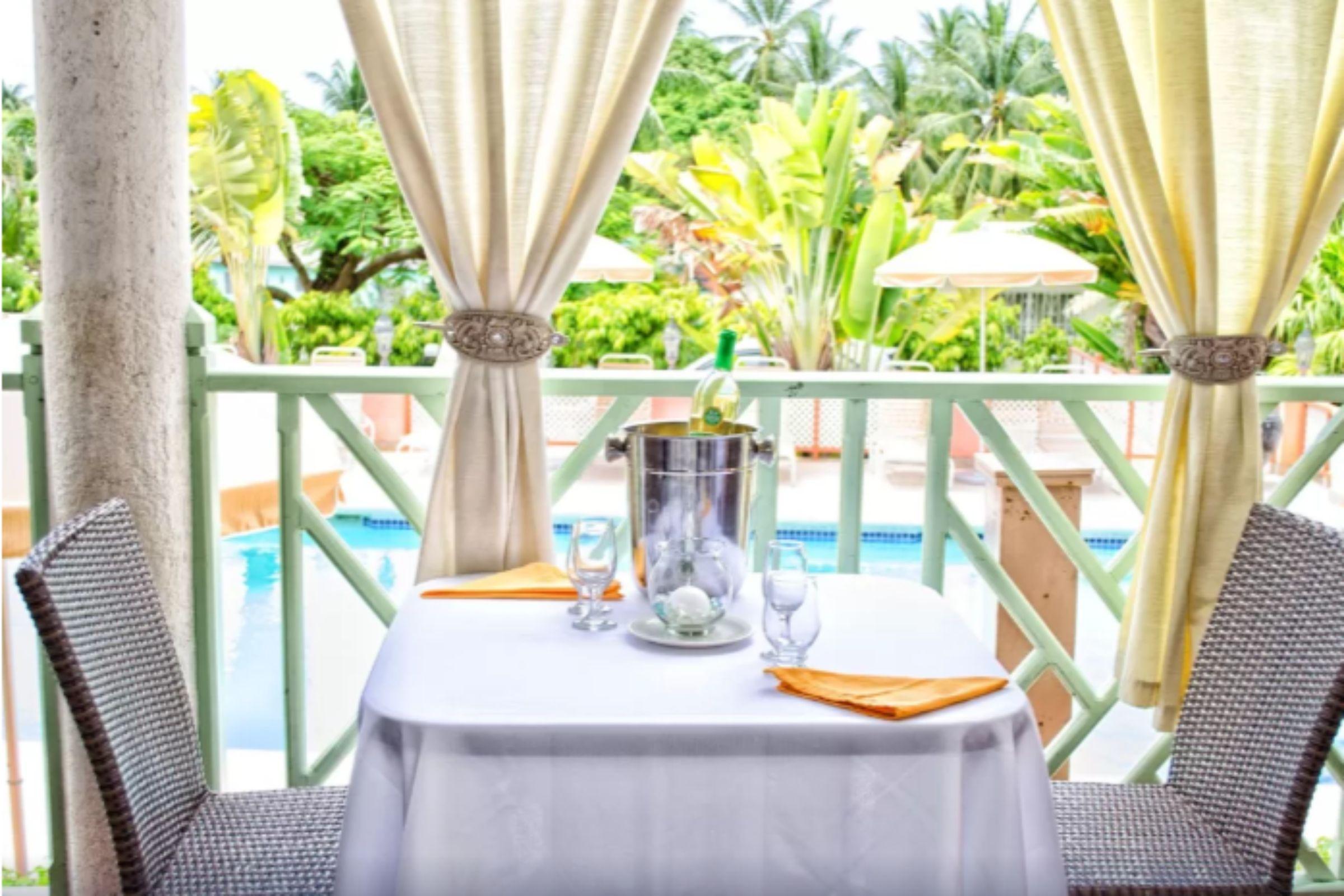 The Palms Resort Saint James Esterno foto