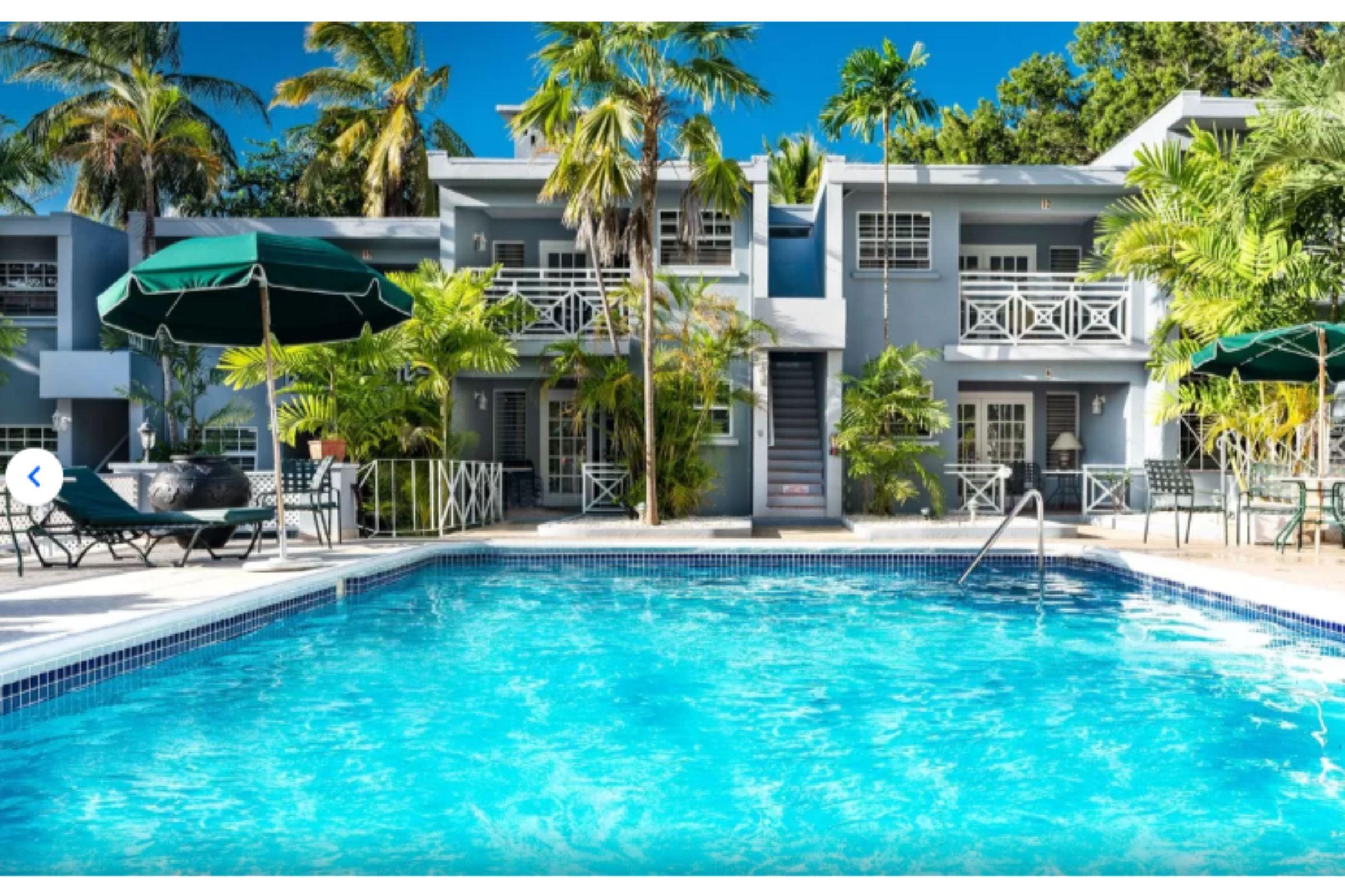 The Palms Resort Saint James Esterno foto