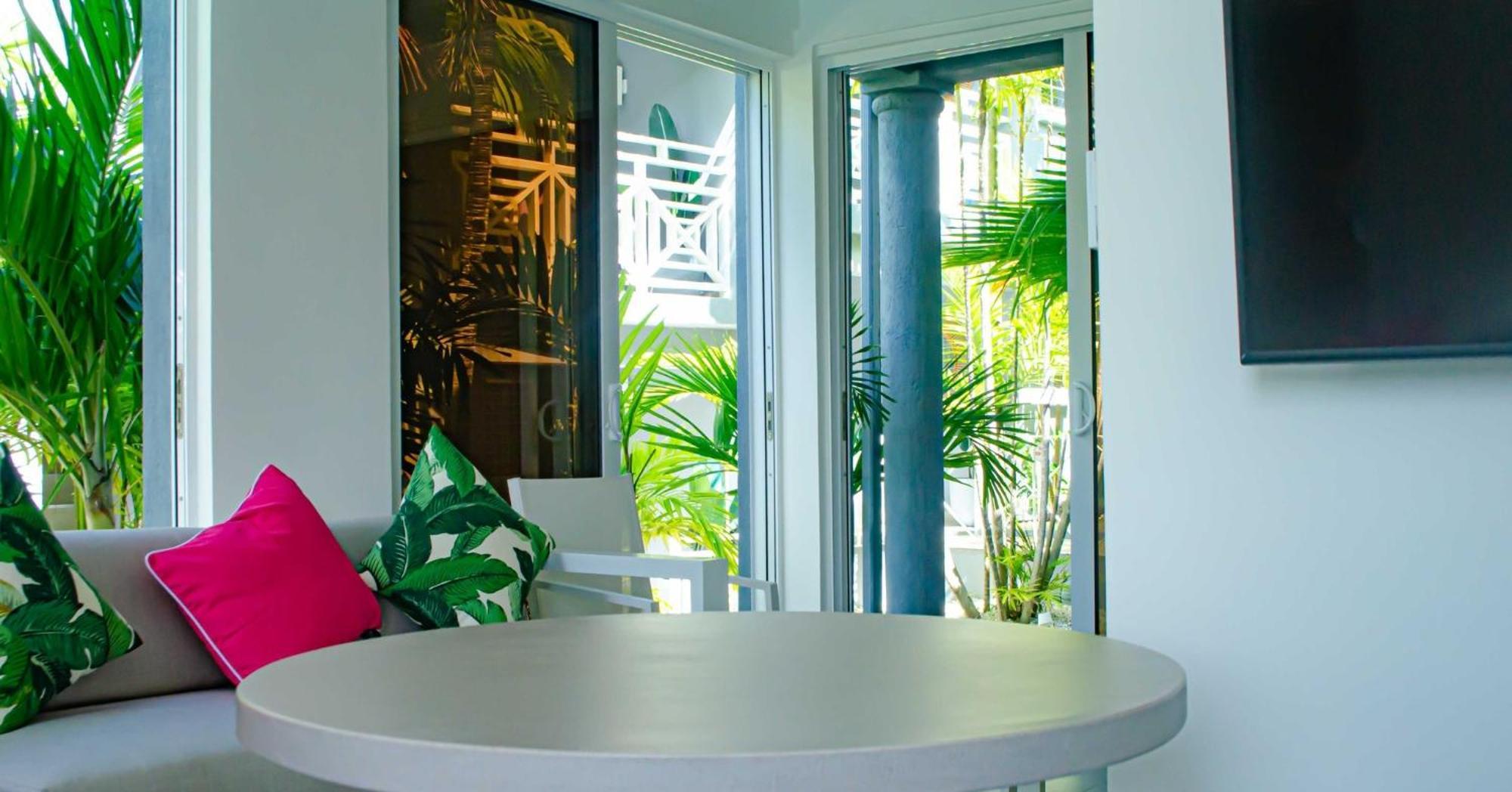 The Palms Resort Saint James Esterno foto