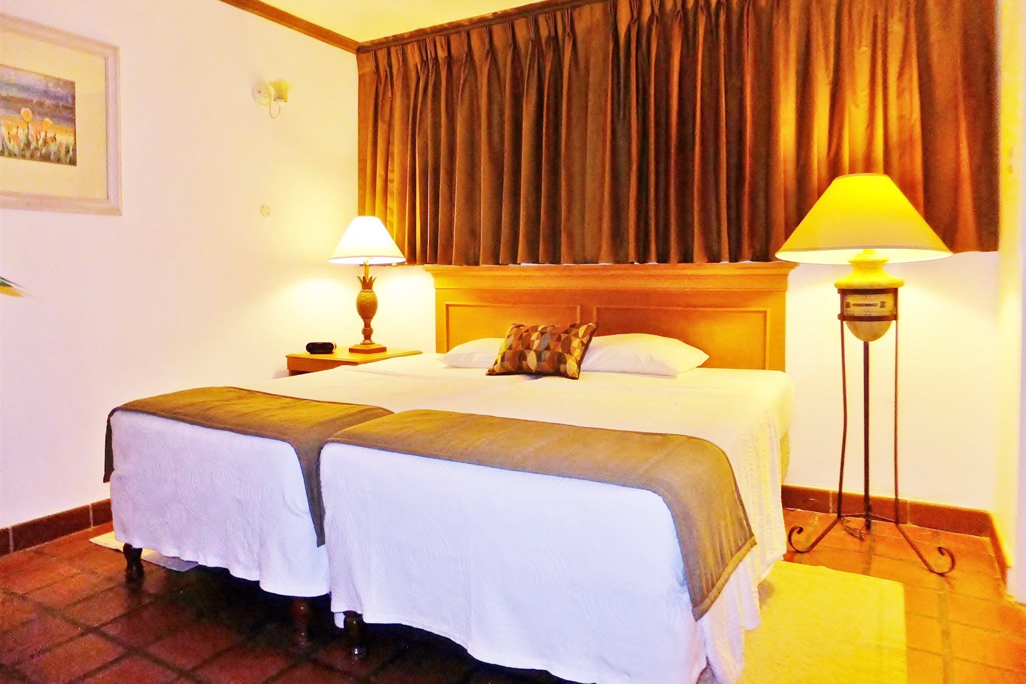 The Palms Resort Saint James Esterno foto